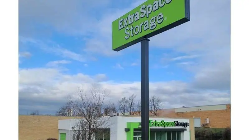 Extra Space Storage, RV storage in Warminster