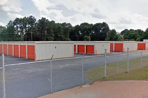 Ryder Mini Storage and Warehouses (Free Month!) photo 3