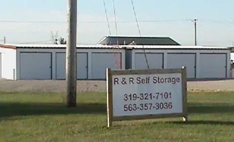 R&R Self Storage, RV storage in West Liberty