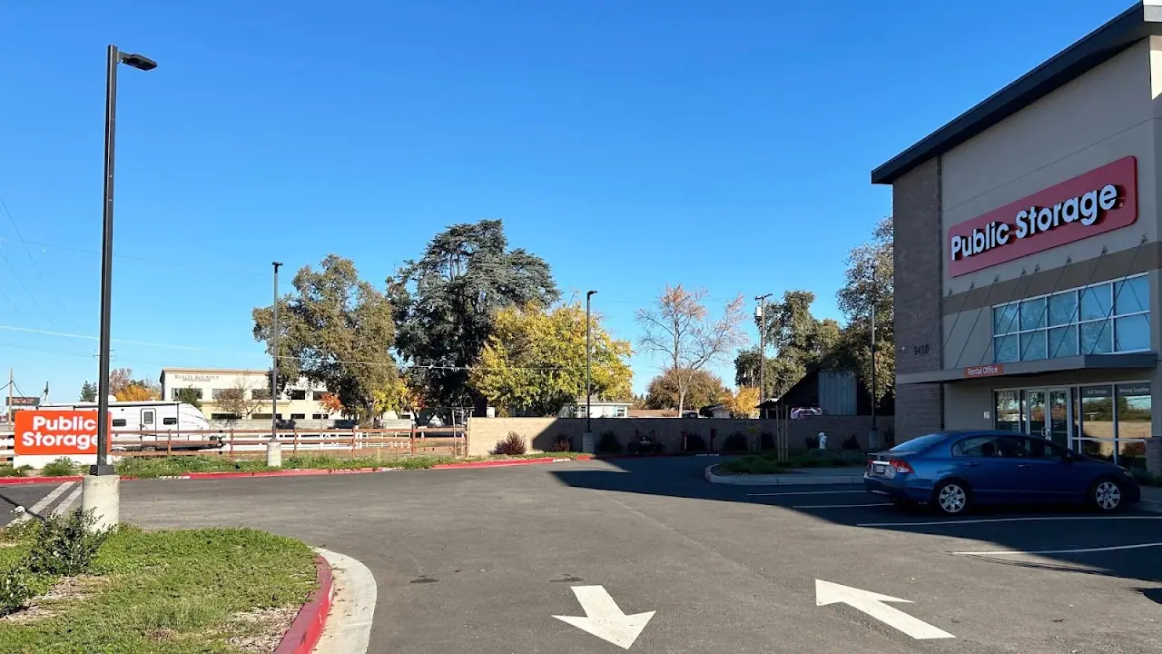 Public Storage, RV storage in Elk Grove