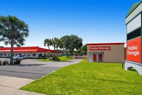 Public Storage photo 2