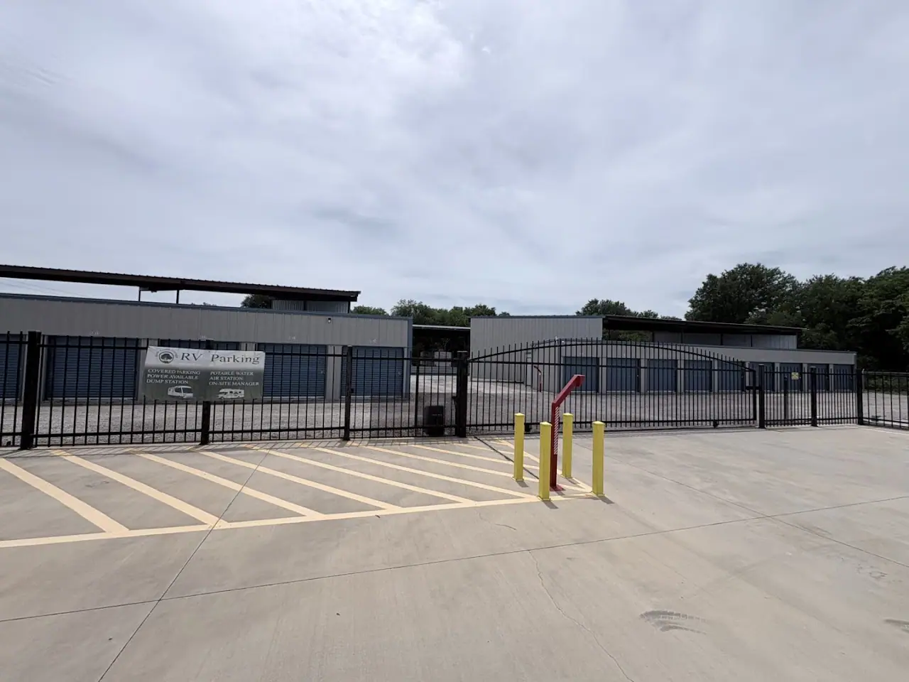 Bent Creek Storage, RV storage in Benbrook