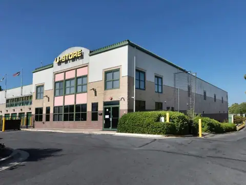 U-Store photo 2