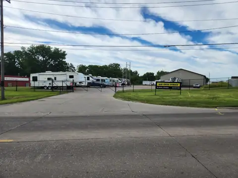 Mad Creek Storage in Muscatine, IA