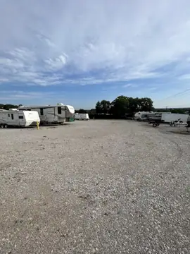 Bridgewood Storage Units of Texas in Azle, TX