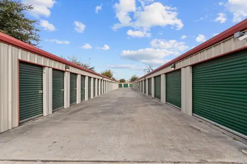 Curio Storage Northline Houston photo 2