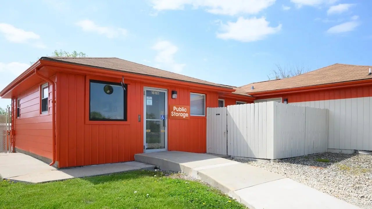 Public Storage, RV storage in Tinley Park