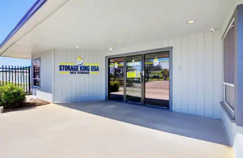 Storage King USA photo 3