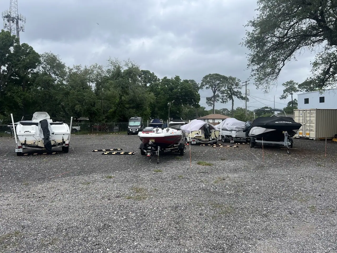 Tug’s RV and Boat Storage, LLC, RV storage in Tampa