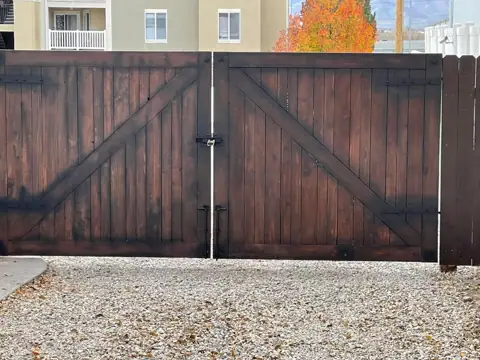 Neighbor RV & Boat Storage photo 3