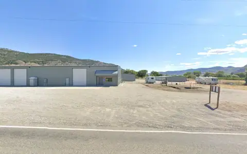 Lakeside Storage & Rentals photo 2