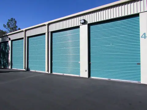 Storage Hive of Peace Way in Las Vegas, NV