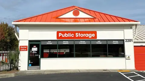 Public Storage photo 2