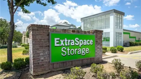 Extra Space Storage in Southlake, TX