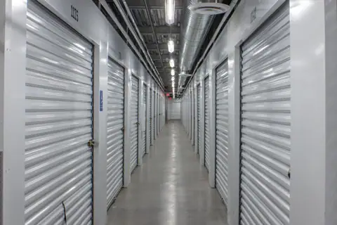 Public Storage photo 2