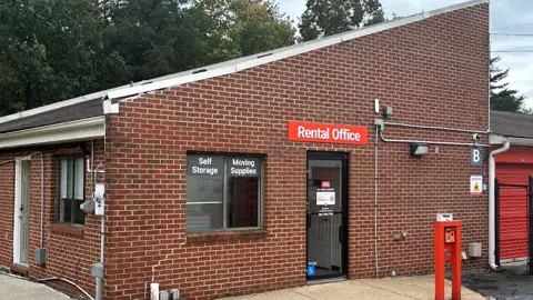 Public Storage photo 2