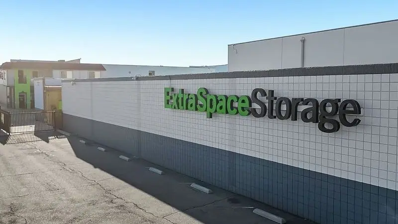 Extra Space Storage, RV storage in Upland