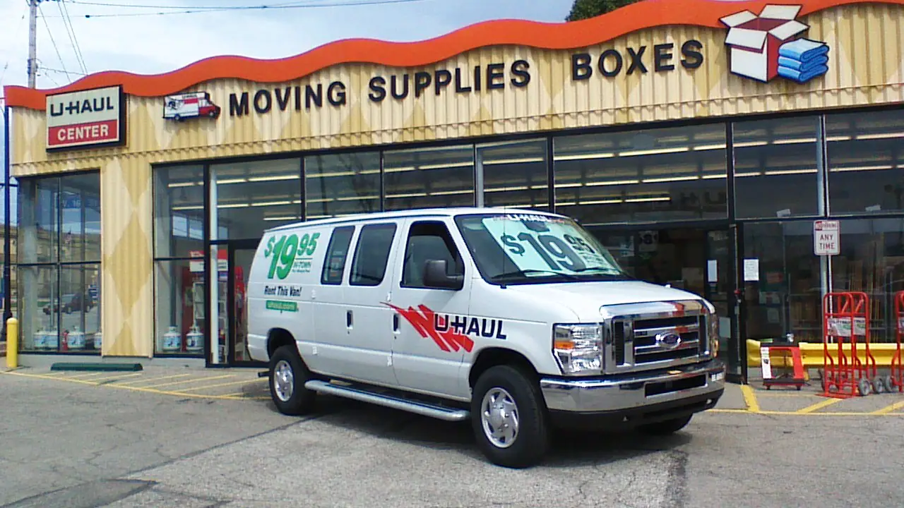 Self-Storage at U-Haul, RV storage in Cleveland