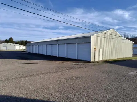 Mini Mall Storage - Marietta photo 3
