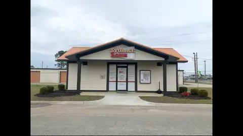 Storage Zone Self Storage and Business Centers in Tifton, GA