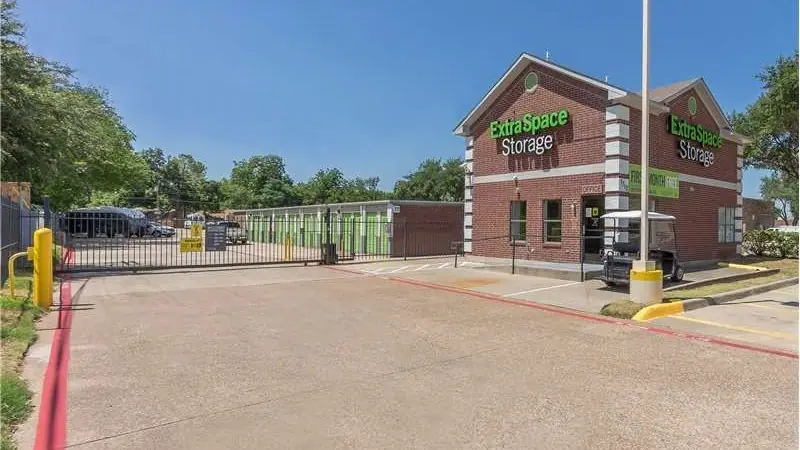 Extra Space Storage, RV storage in Arlington