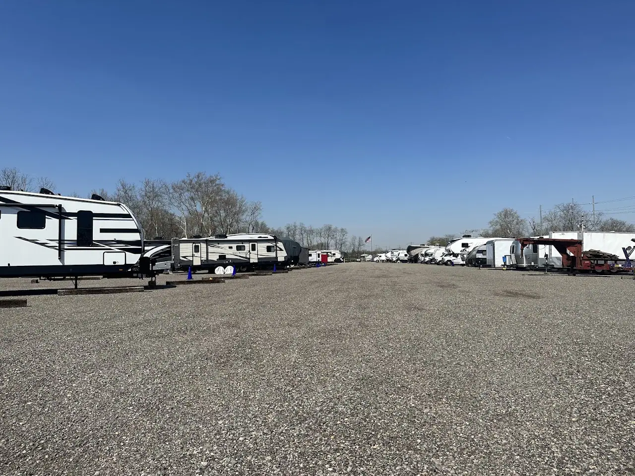 Liberty Self Storage Outdoor Parking, RV storage in Middletown