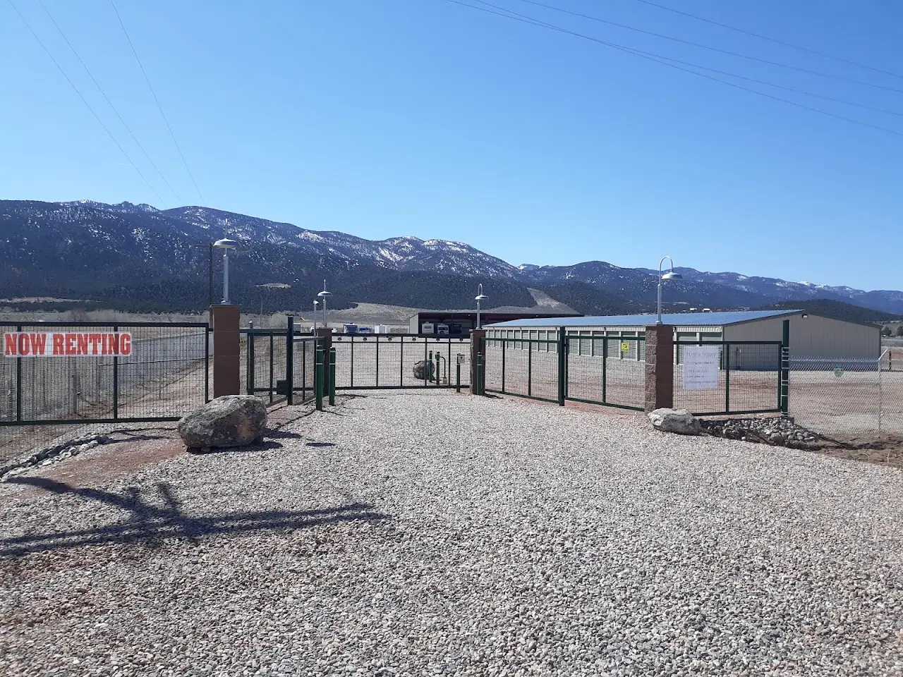 RED FOX STORAGE, RV storage in Parowan
