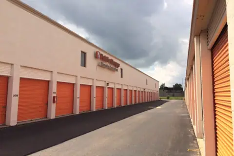 Public Storage in Canton Township, MI