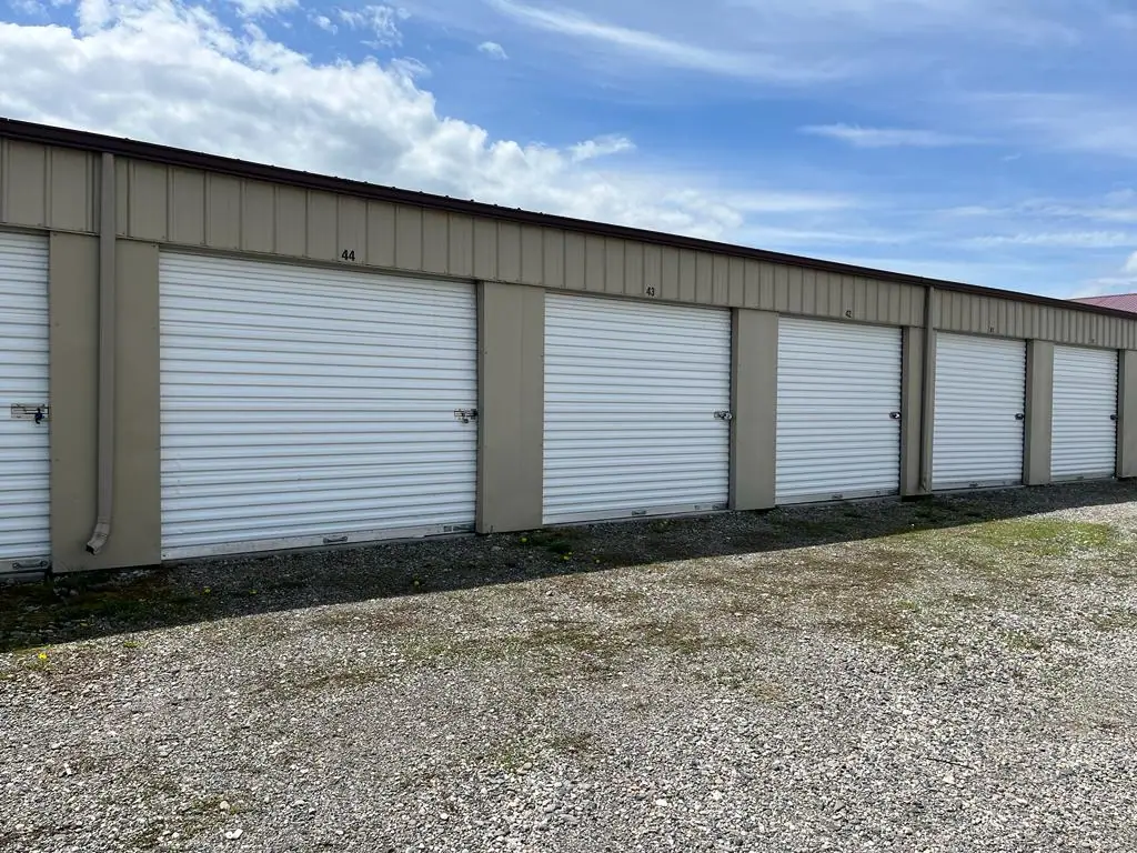 Horizon Storage N Parking, RV storage in Belgrade