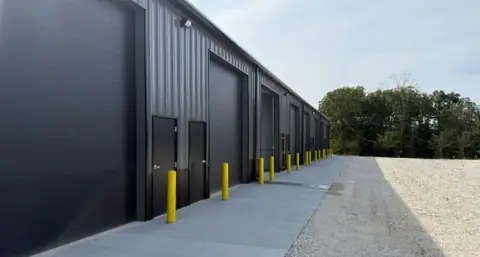 Mako Storage photo 3