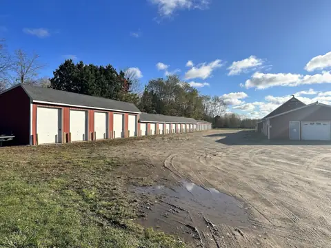 STORAGE NORTH - White Cloud, MI photo 3