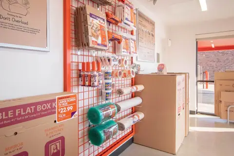Public Storage photo 2