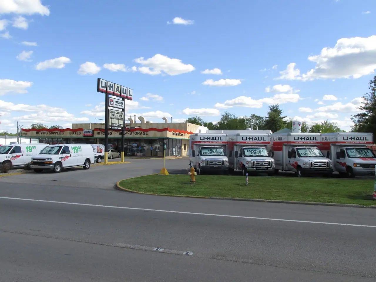 Self-Storage at U-Haul, RV storage in Louisville
