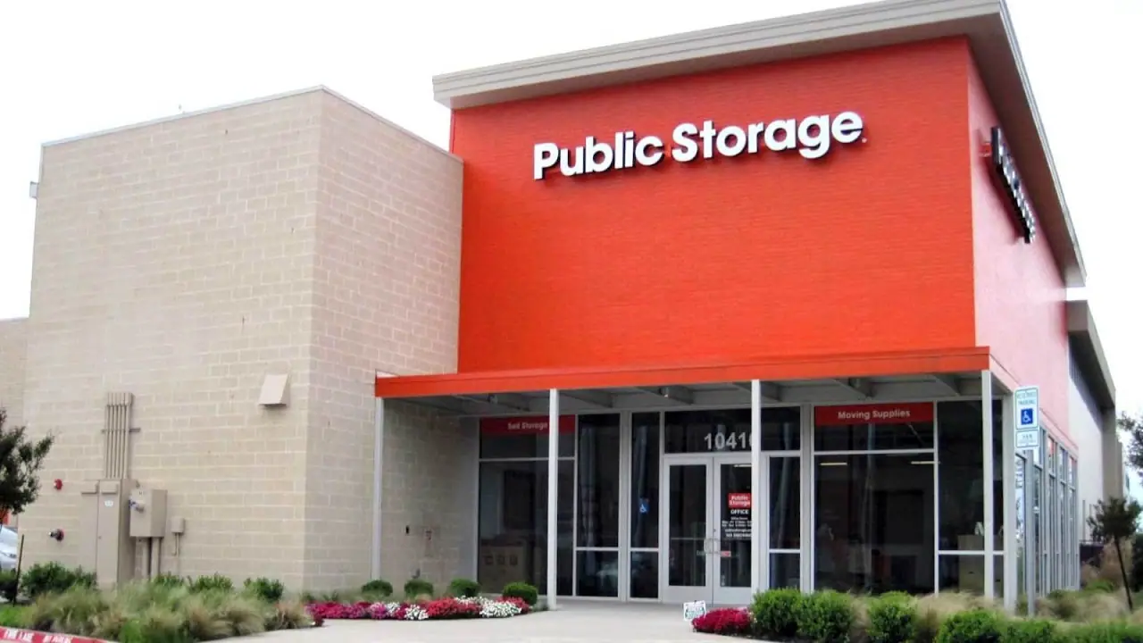 Public Storage, RV storage in Dallas