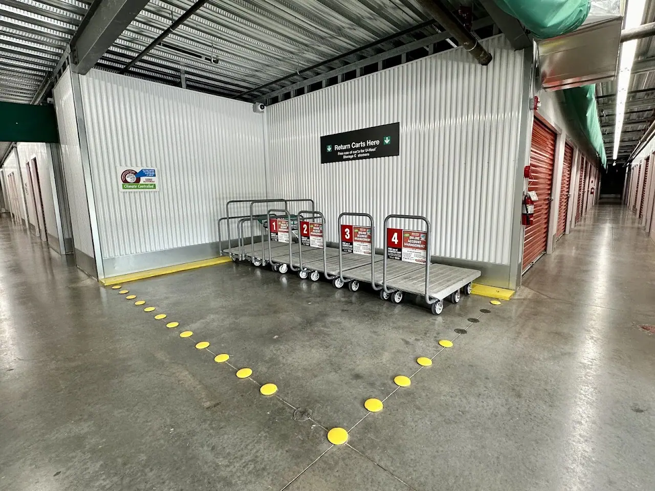 Self-Storage at U-Haul, RV storage in Orange Park