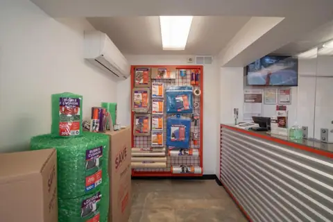 Public Storage photo 3