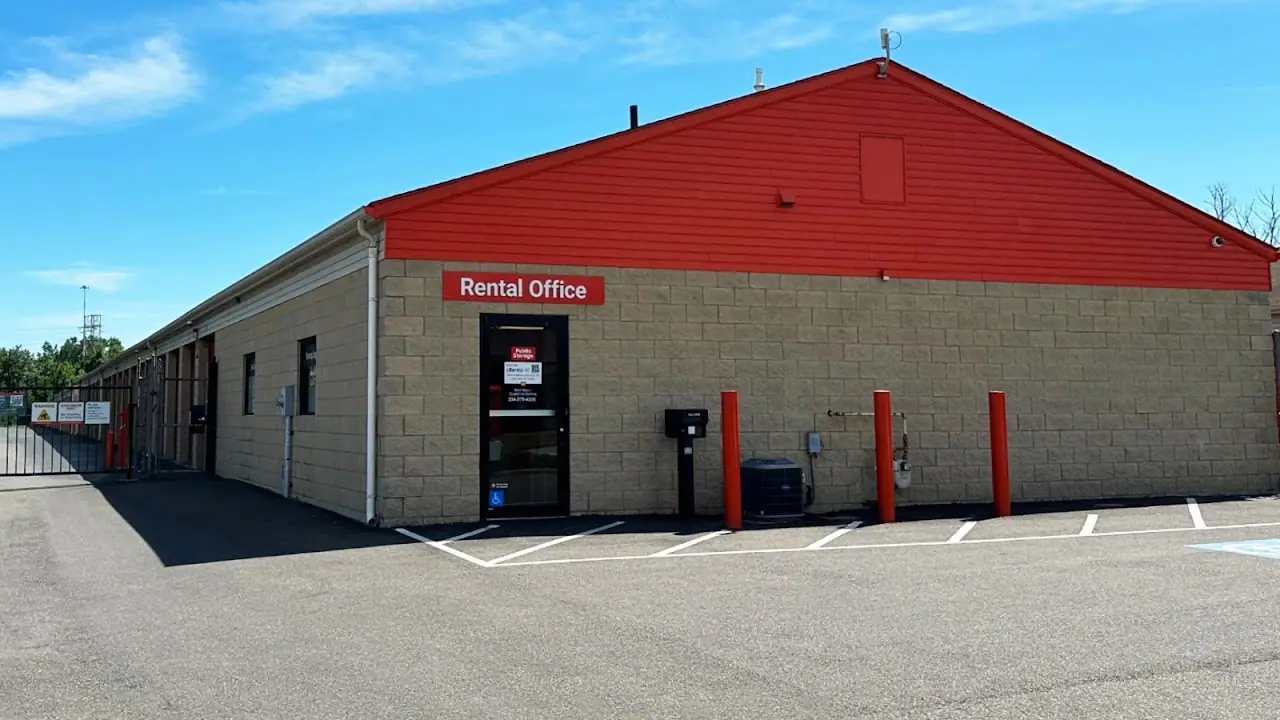 Public Storage, RV storage in Akron