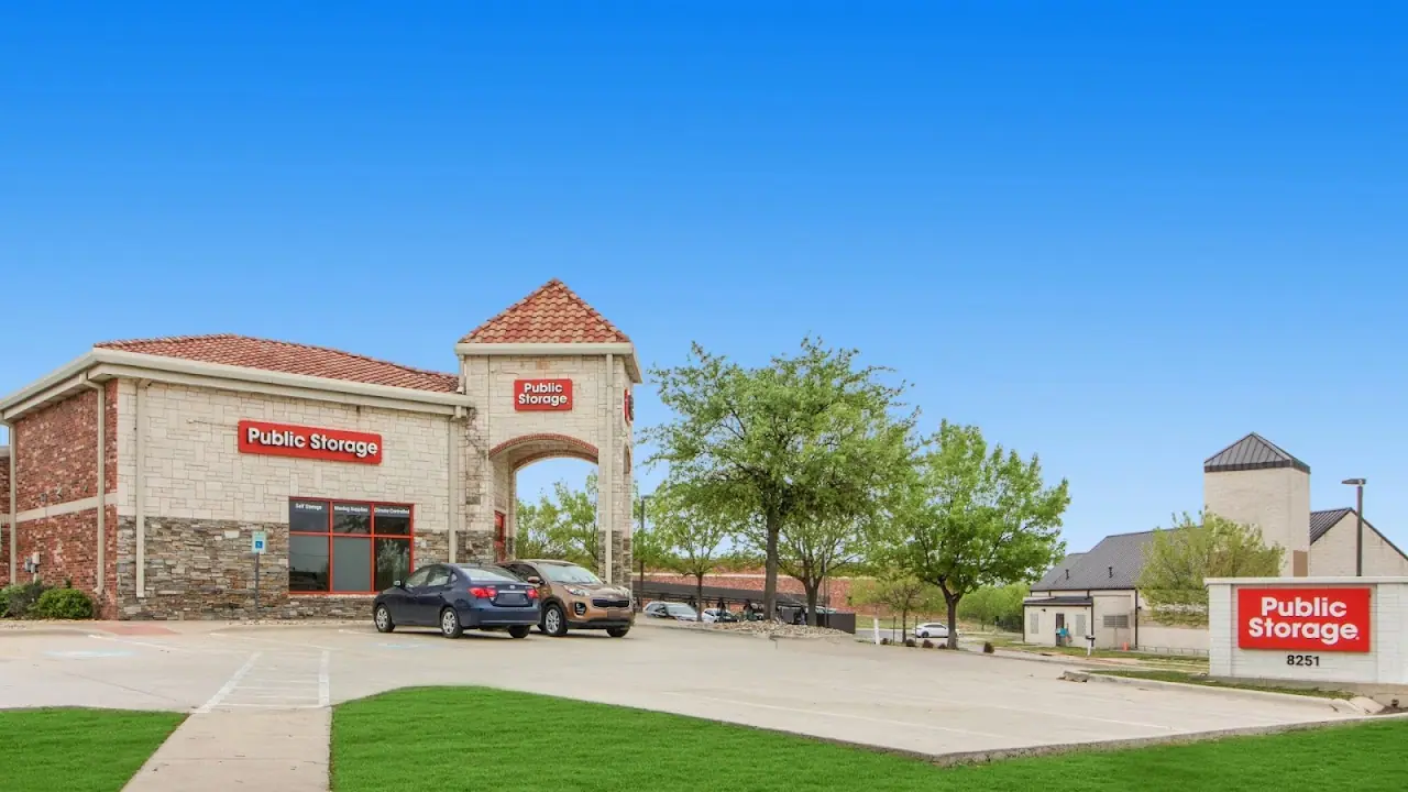 Public Storage, RV storage in Fort Worth