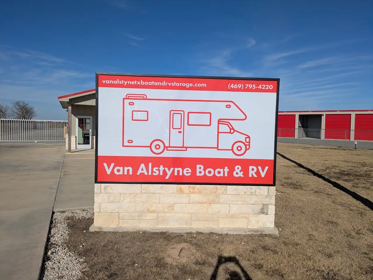 Van Alstyne Boat & RV Storage, RV storage in Van Alstyne