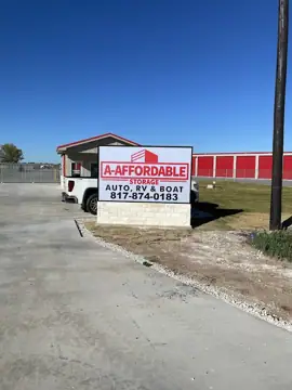 Van Alstyne Boat & RV Storage photo 2