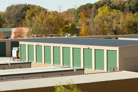 Lakeview All Locked Up photo 2