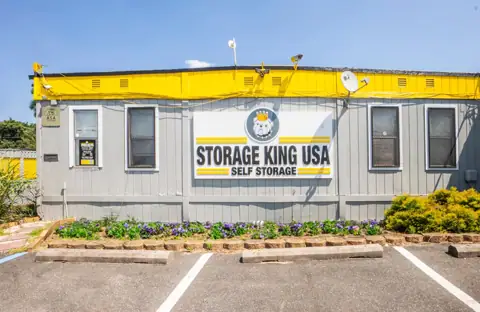 Storage King USA photo 3
