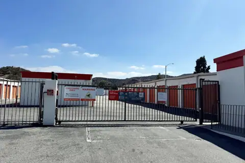 Public Storage photo 2