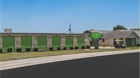 Extra Space Storage in Georgetown, TX