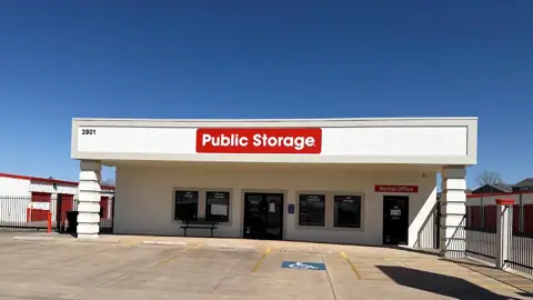 Public Storage photo 2