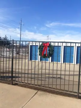 Choctaw Self Storage photo 3