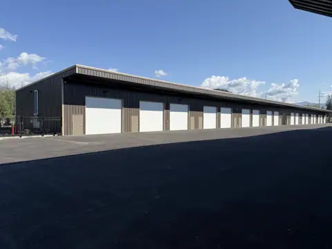 Thunder Storage and Garage in Enumclaw, WA