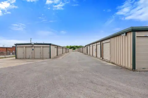 US Storage Centers photo 3