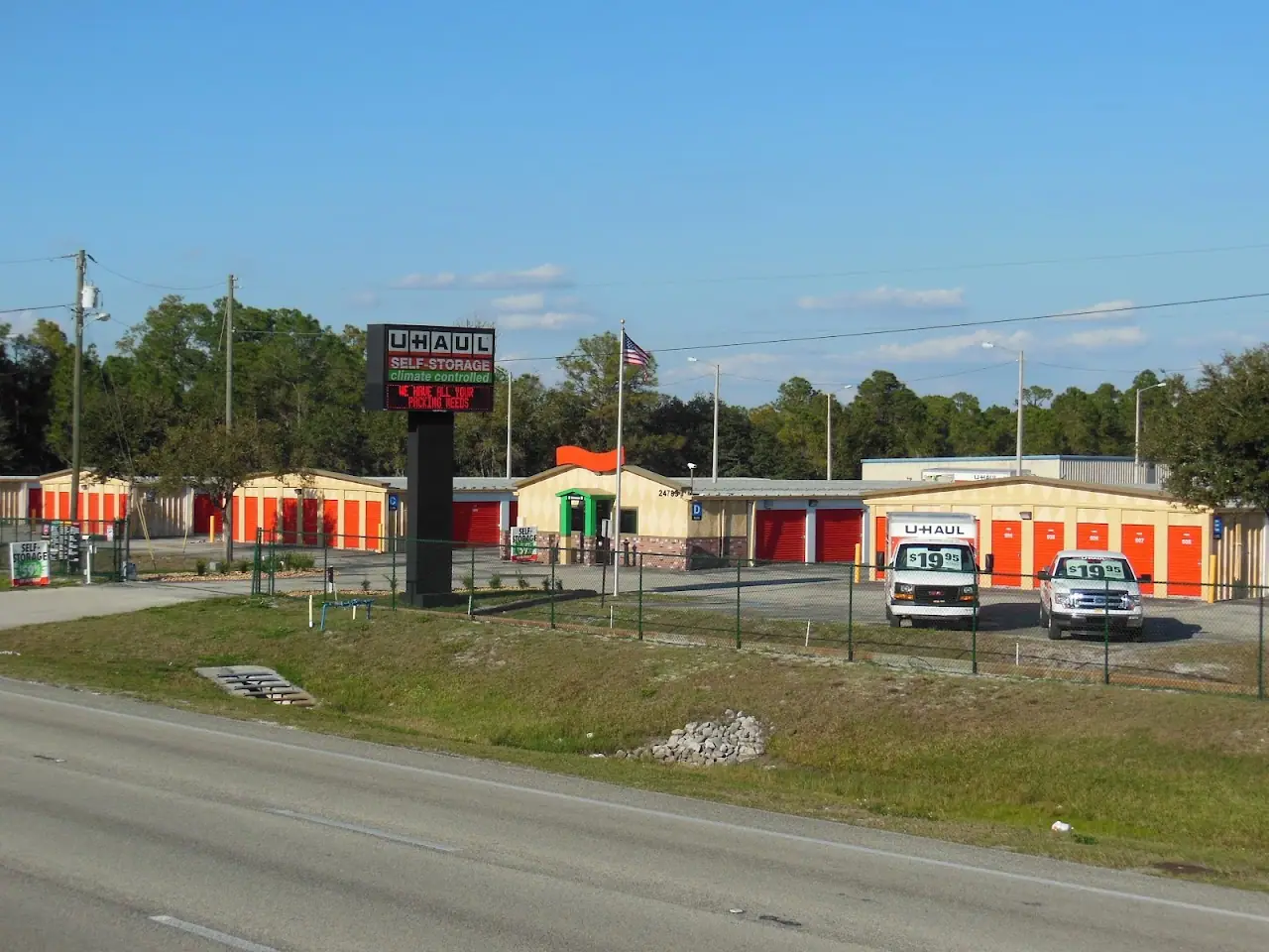 Self-Storage at U-Haul, RV storage in Lake Wales