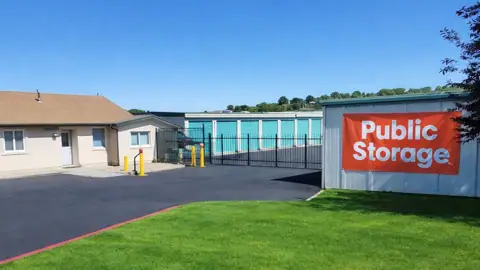 Public Storage photo 2